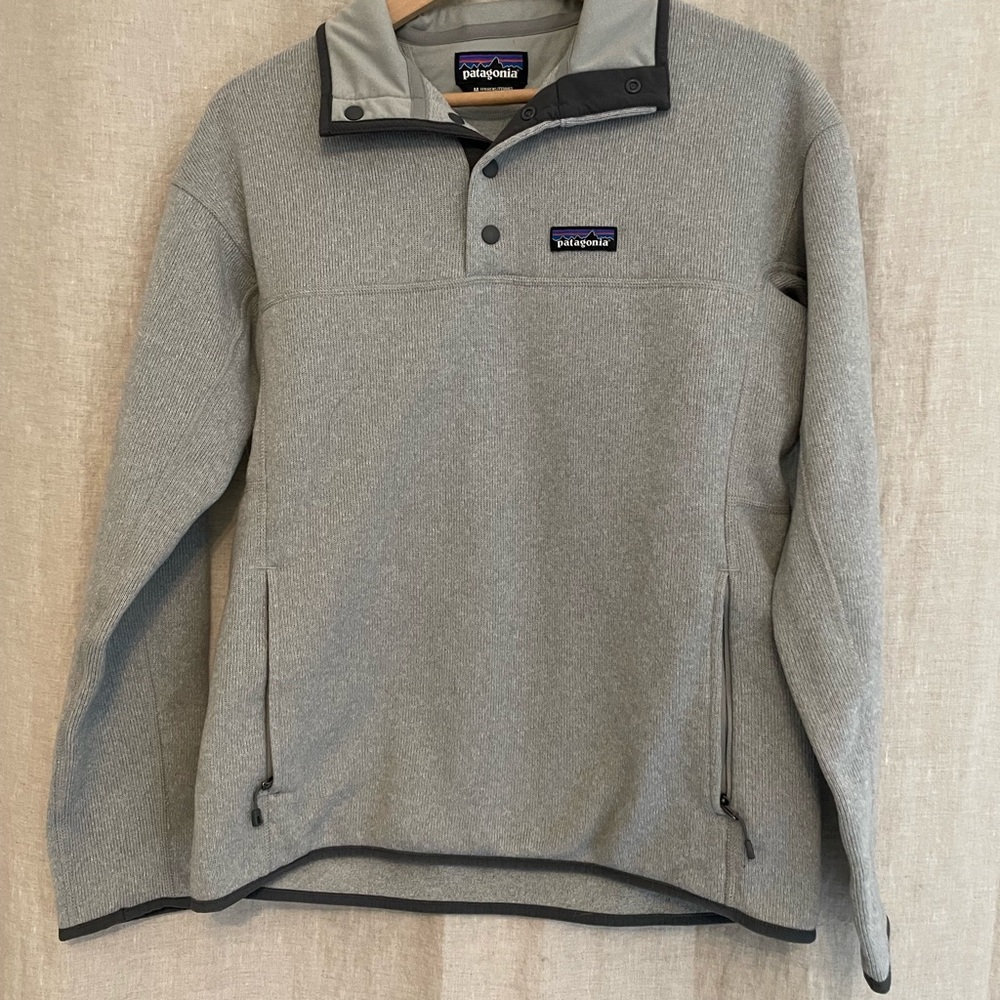 Patagonia Gray Sweatshirt